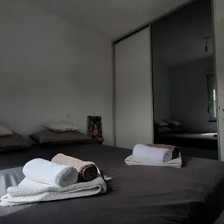 Apartment Apartman Elena - Visoka,split